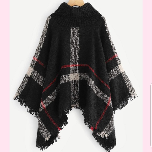 Sweaters - Plaid Sweater☃️